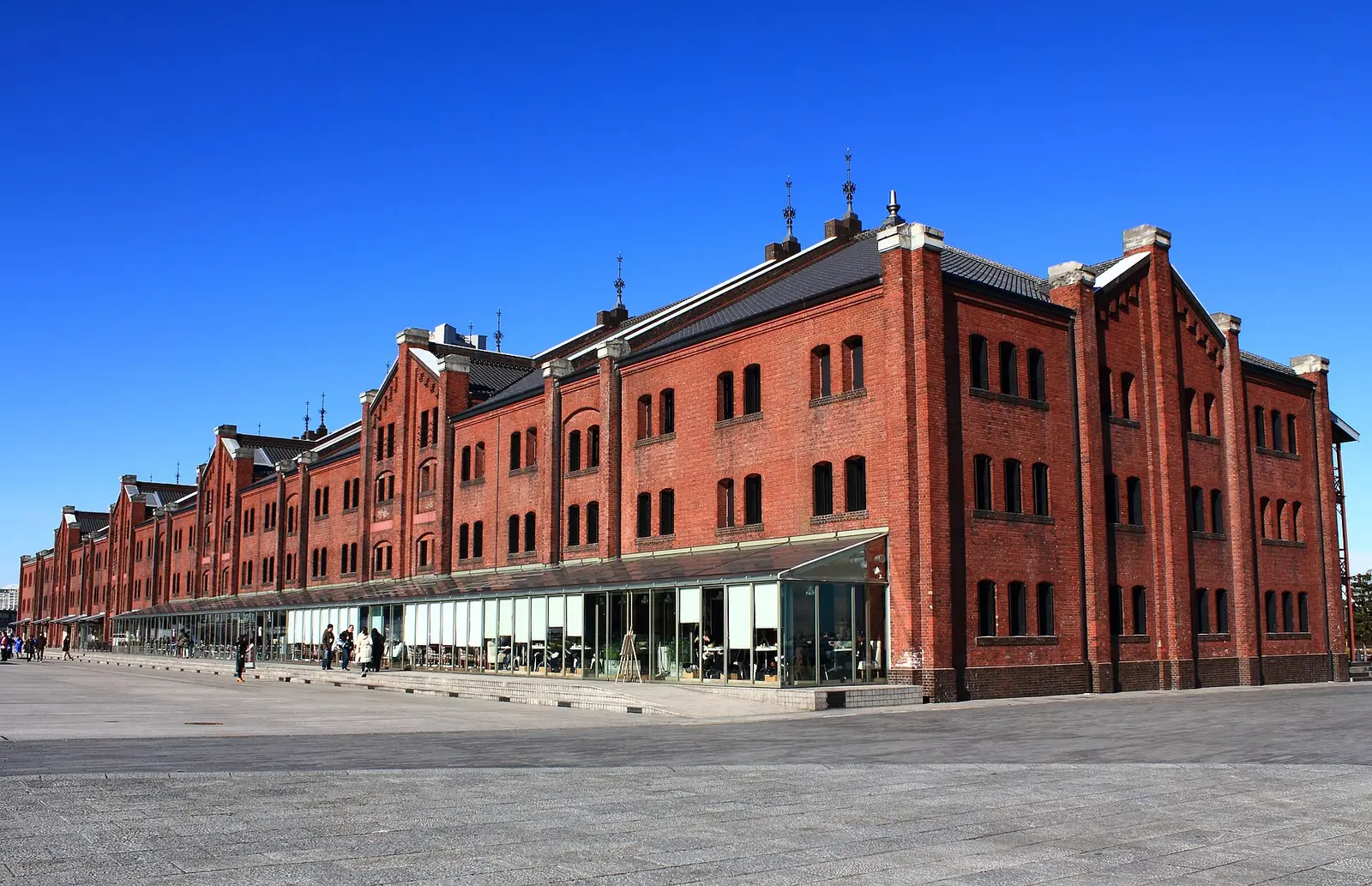 The red brick warehouse buildings at Yokohama Akarenga Soko under a blue sky